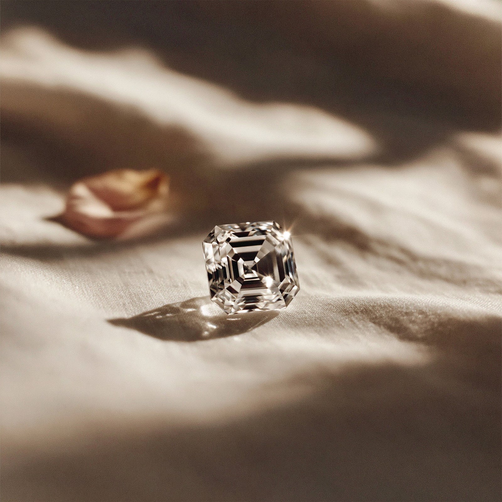 Lab-grown asscher cut diamond